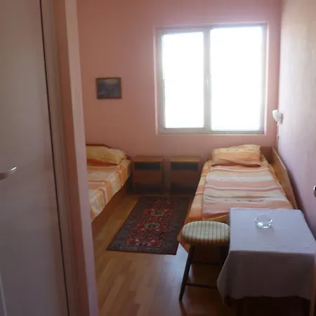 Stai Za Gosti Venera בית הארחה